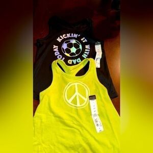 Bundle of 2- Girls tank top - 4T- NWT